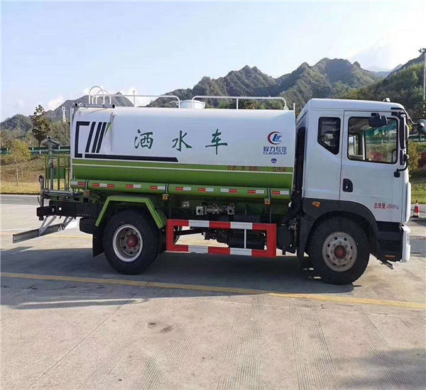 东风国六5吨厂区喷雾降尘车车型配置
